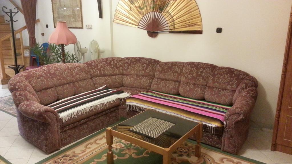 Csokonai Guesthouse Замарди Номер фото